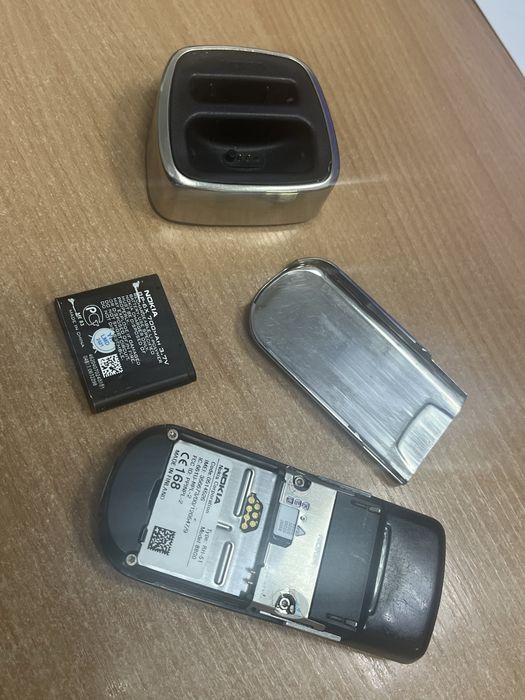 Продам телефон NOKIA 8800