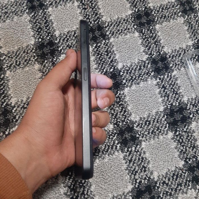 Tel sotiladi holati tinigʻ narxi 850 min