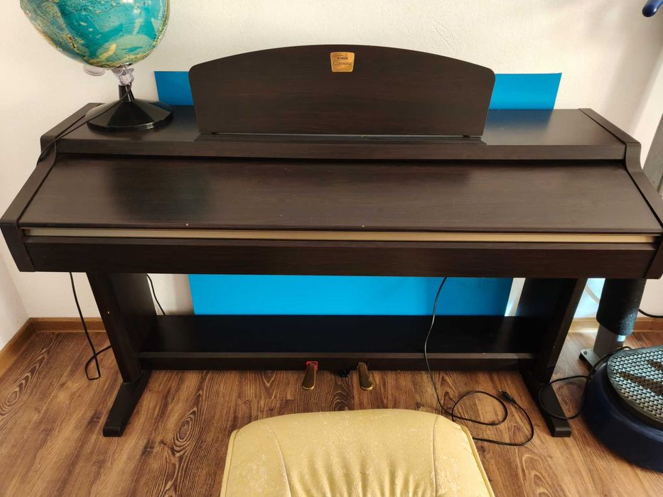pianina yamaha clavinova model clp-920
