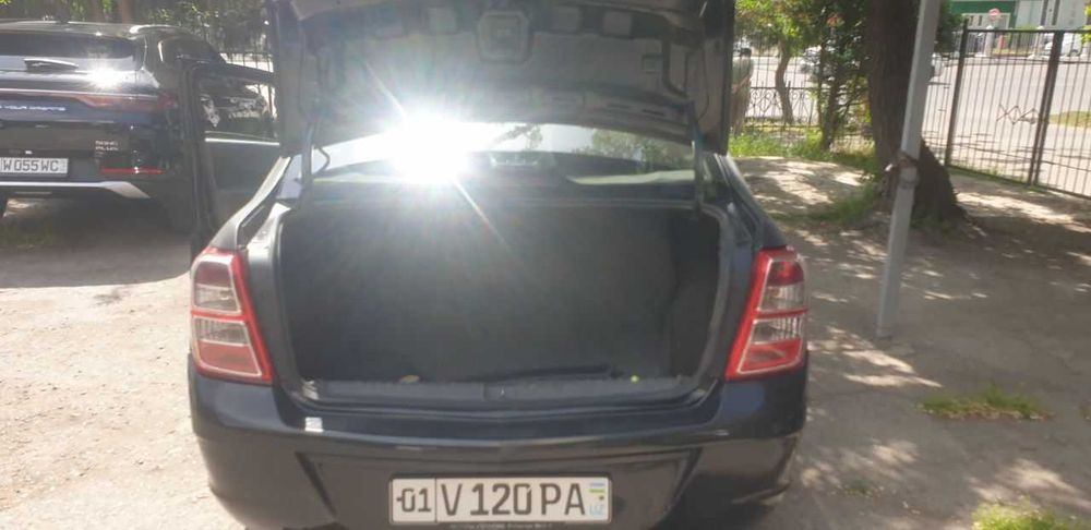 Кобальт соьилади. 2013 йил. Пробег 500 минг км. Механика