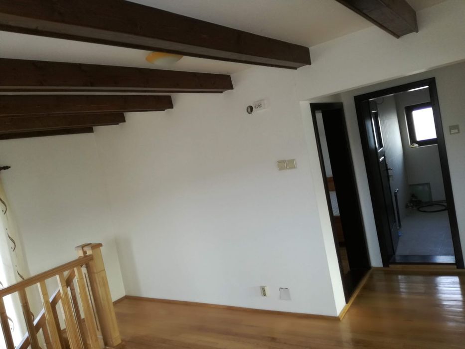 Casa de inchiriat