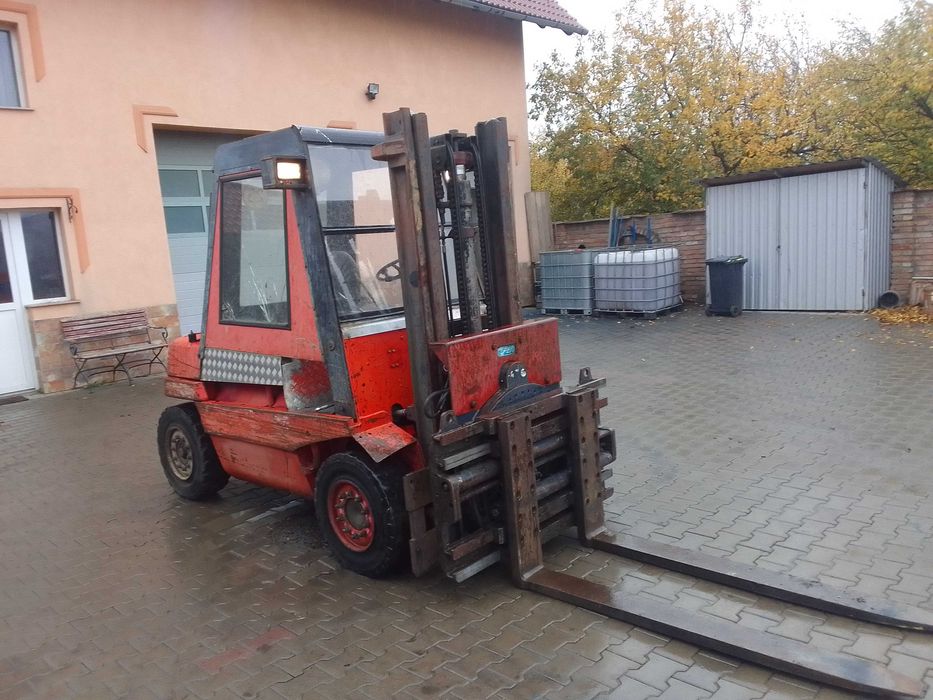 Stivuitor diesel Linde H40D cu rotator