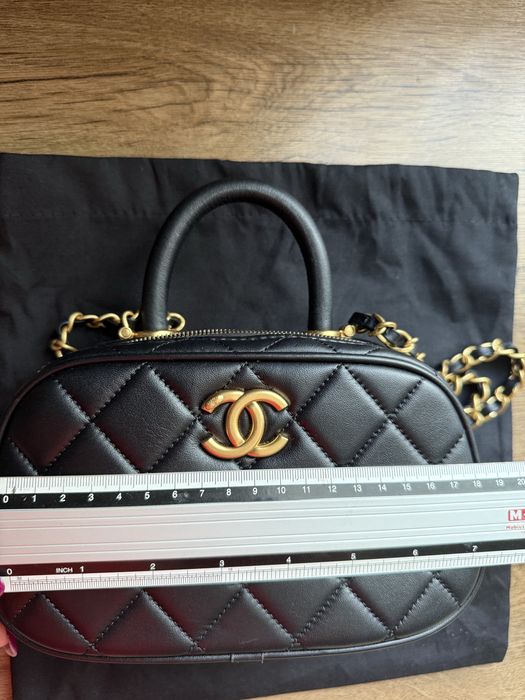 Poseta Chanel noua