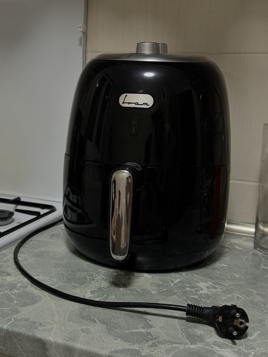 Friteuza cu aer cald Foam