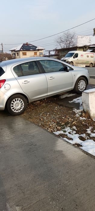 Opel CORSA d 1.4 benzina