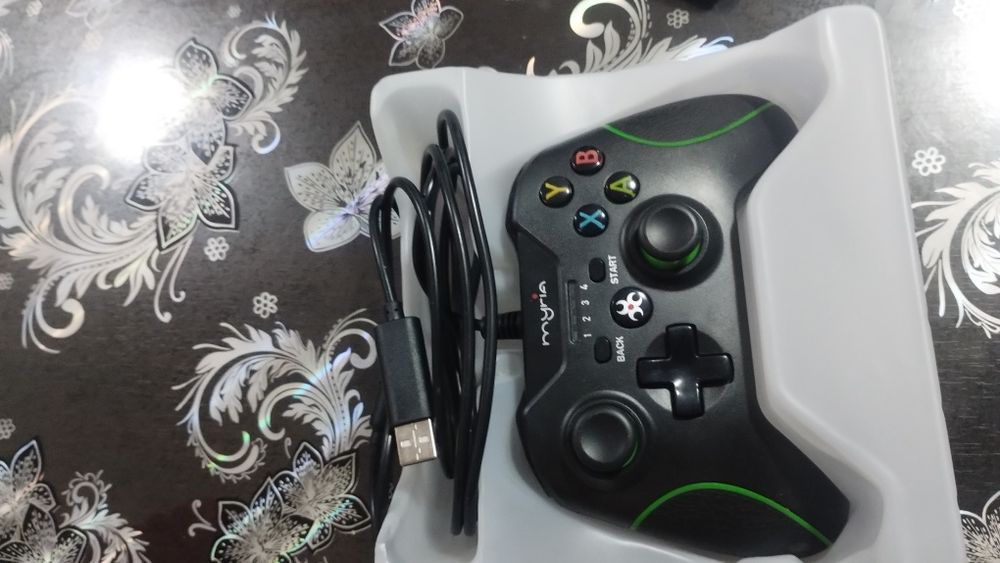 Controler PC stare nou