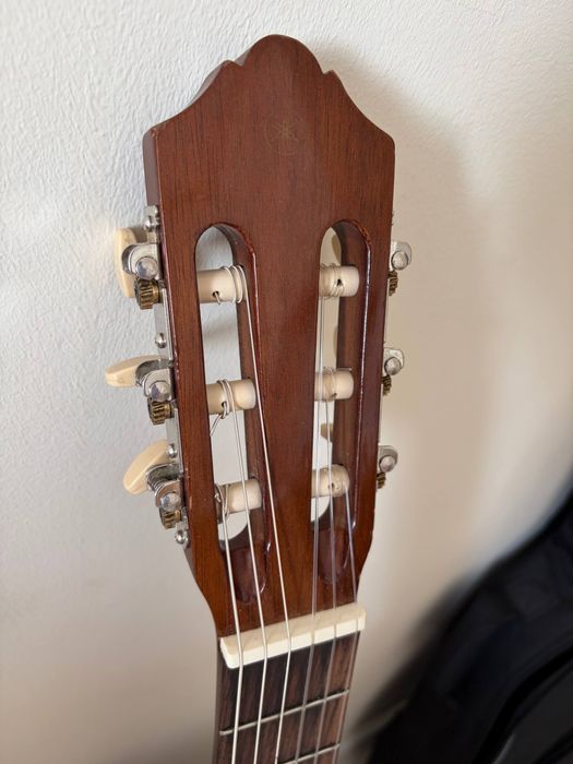 Гитара Yamaha C40