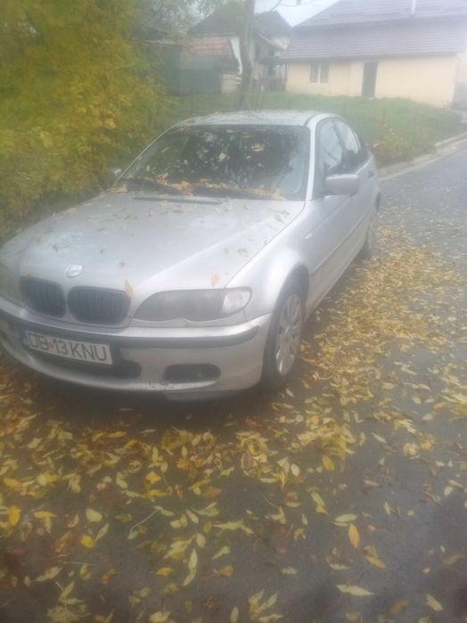 Mașina BMW e 46  320 diZel.