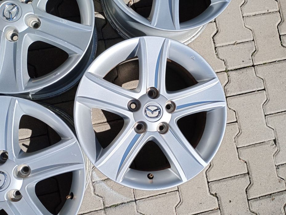 4jante 5x114.3 R16 originale mazda.3 5..6