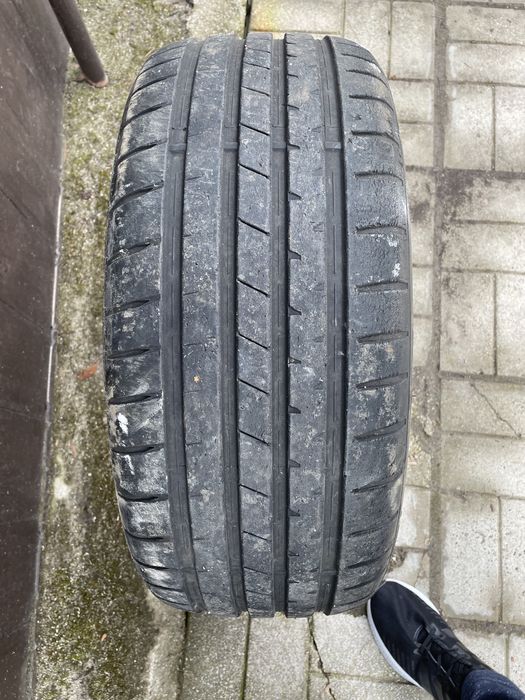 Летни гуми 225/40/18 2бр