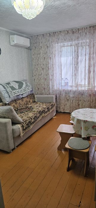 Толстого 96 продам комнату 18 кв.м