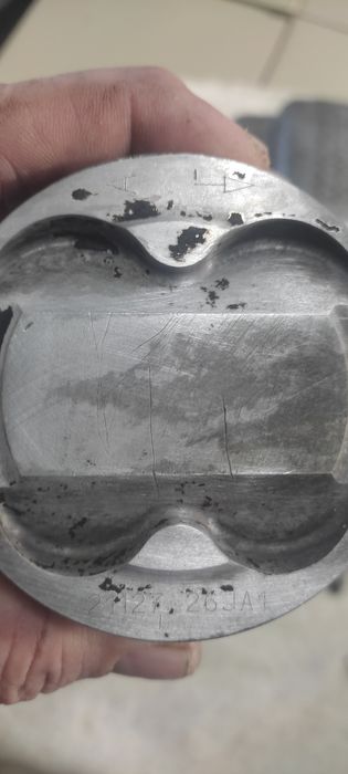 Запчасти на приору,гранту