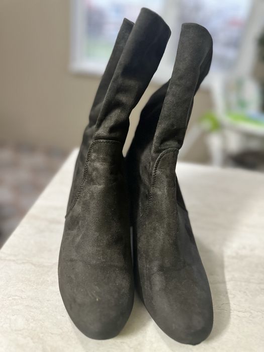 Велурени дамски боти