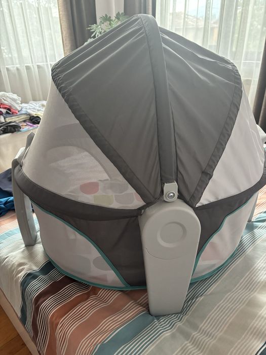 Бебешко креватче за навън