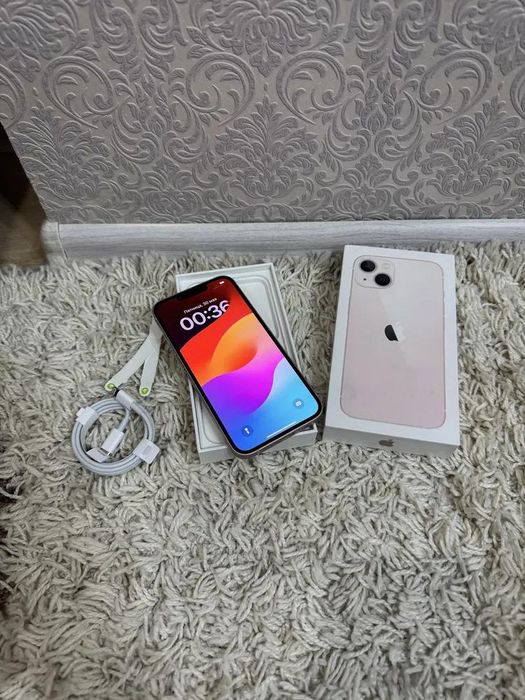 Продам 13 айфон в хорошем состоянии