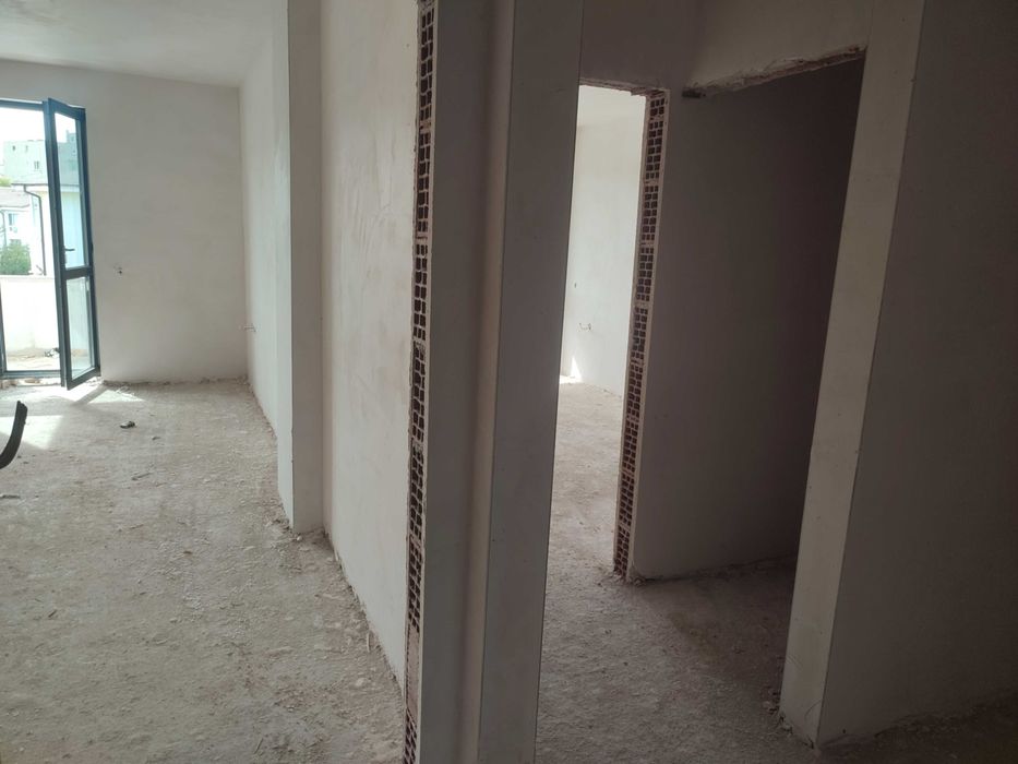 Продава се Двустаен апартамент в Търговище, Боровец - 77 кв.м за 948 €/кв.м - Снимка #3