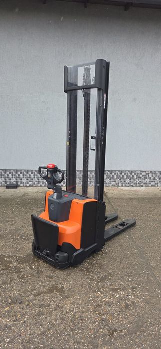 Liza electrica cu catarg