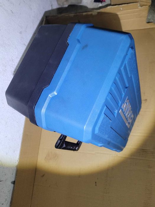 Debitor canale Erbauer