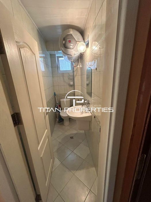 Дава се под наем Едностаен апартамент в Варна, Левски - 25 кв.м за 328.95 € - Снимка #4