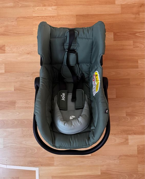 коляска с автокреслом joie