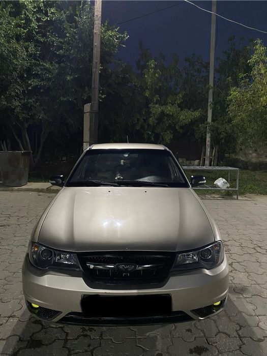 Продам машину Daewoo Nexia