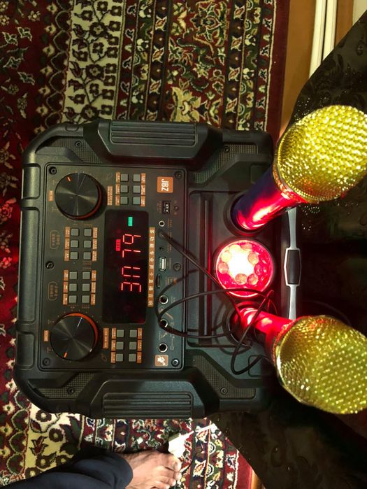 Kolonka Jbz Original ! Srochna sotiladi tel qlila 27/7