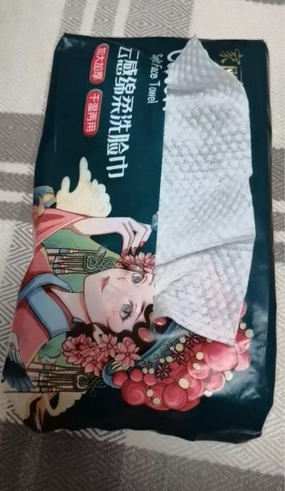 Салфетки  изготовлены из чистого хлопка,
