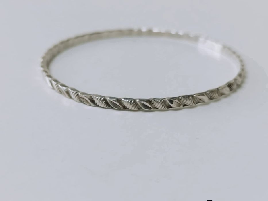 Veche bratara fixa din argint de 925