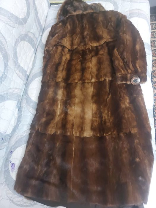 Продам норковую шубу