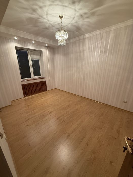 Продается квартира в на Дархане, Хамид Алимджан в центре города !!!