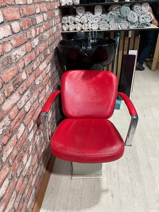 Мойка для салона срочно солилади