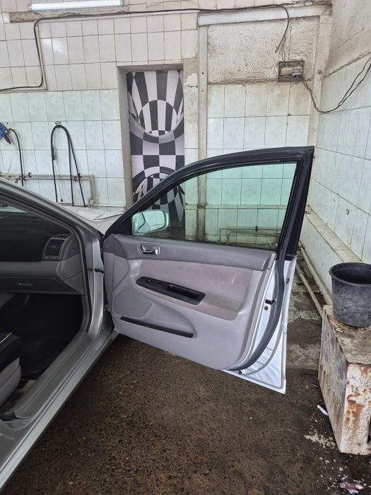 Продам тайота 35