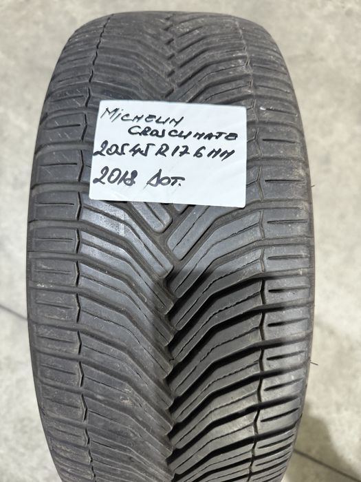 O anvelopa allseason 205 / 45 R17 Michelin Crossclimate
