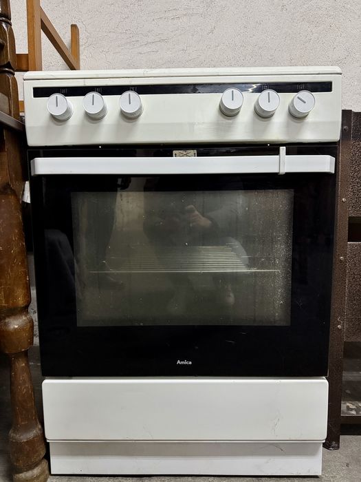 Електрическа готварска печка Amica