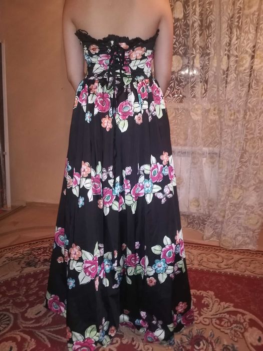 Платье на выпускной или на вечер