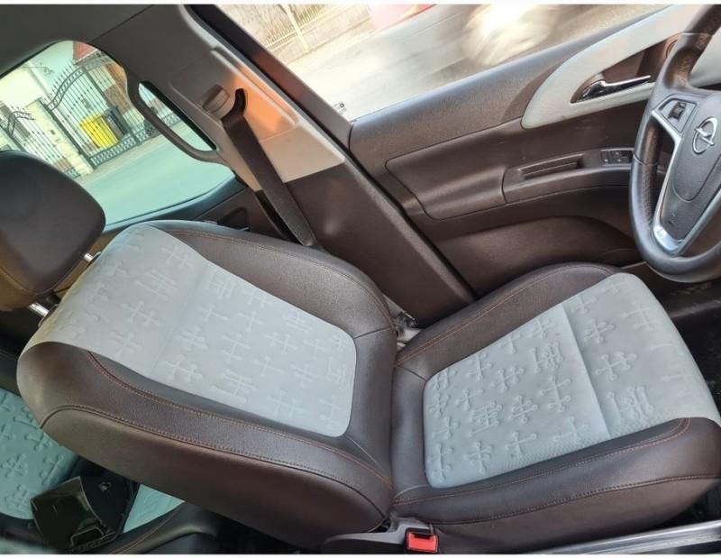 Dezmembrez Opel Meriva B 1.7 cdti facelift flexfix suport bicicleta Op