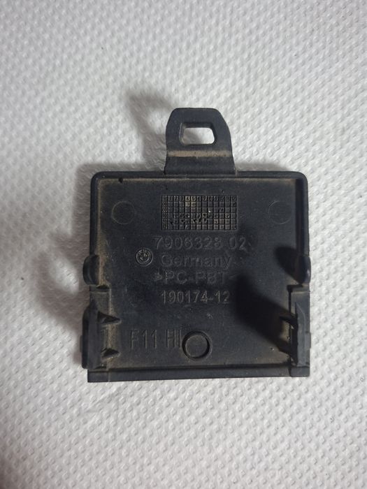 Capac carlig remorcare bara spate BMW Seria 5 F11 M Pachet original 7906328