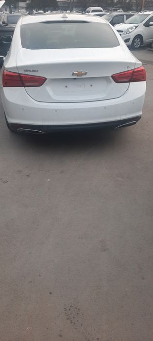 Malibu 2.4 sotiladi toza