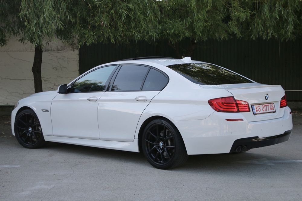 BMW 5 Series 2012 — imagine 4