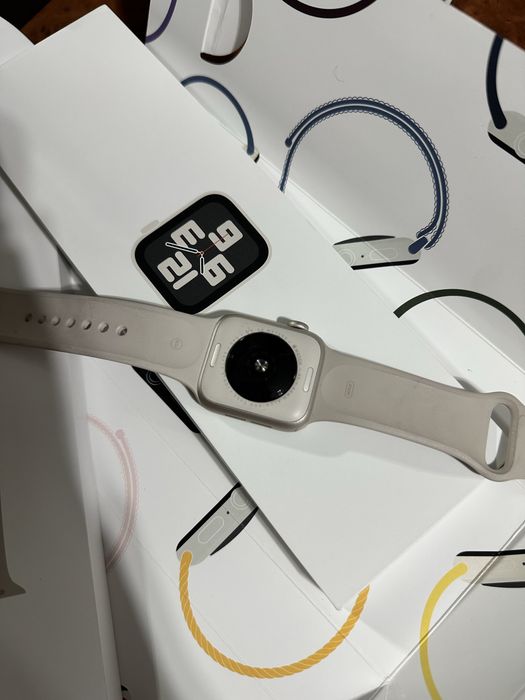 Эппл уатч Apple Watch se 40 mm