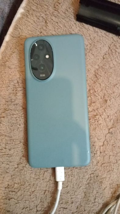 Продам или обменяю Xonor 200 Honor 200