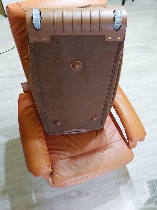 Troler Preț inițial: 400 lei Preț: 120 lei