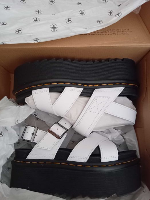 Dr.Martens N38 Нови сандали