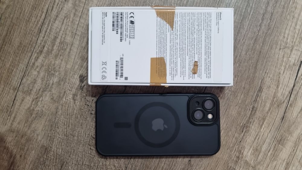 Iphone  13 în stare perfecta