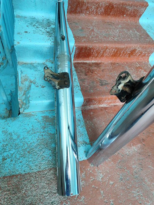 Продаётся глушитель для Явы 638 с колени.