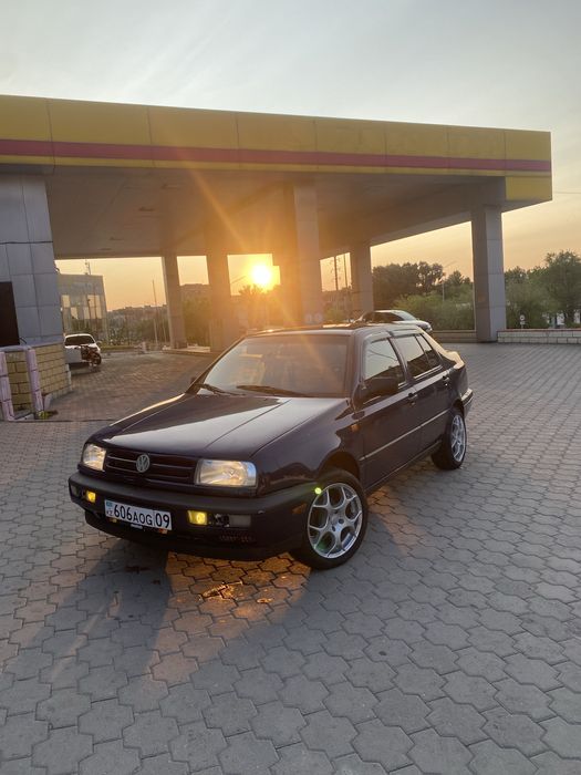 Volkswagen vento 1.8