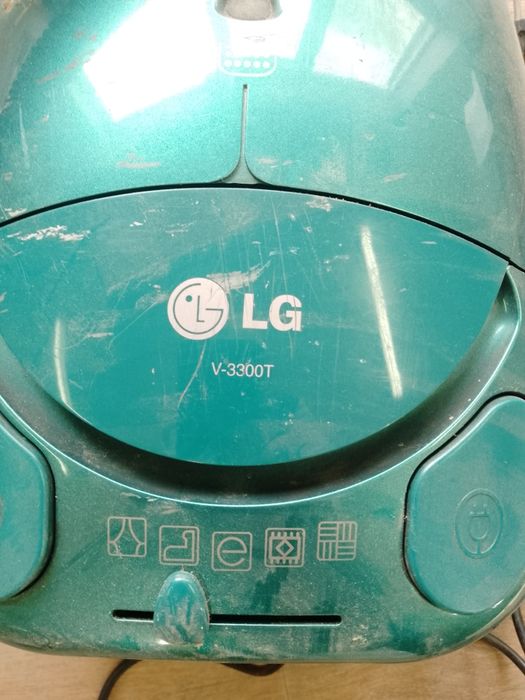 Улица Азаттык дом51   Продам   пылесос  .