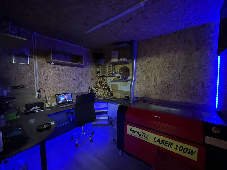 CO2 Лазер/лазерна машина