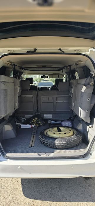 Toyota Alphard 2006, 2.4