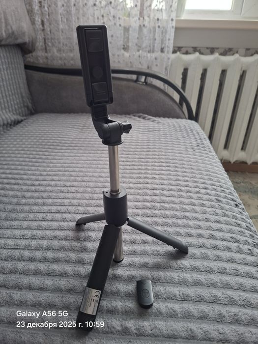 Продам сельфи палку